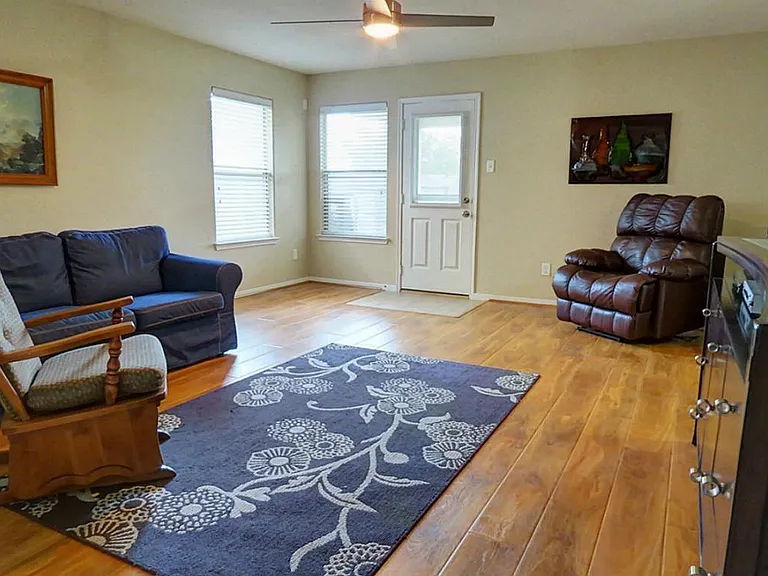 9115 Summer Valley Ln — Photo 24