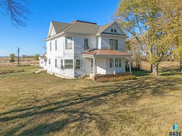 28863 469th Ave, Beresford, SD 57004