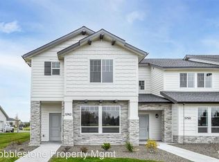5742 W Stadium Ln, Eagle, ID 83616