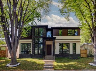 3444 E Lane Cres SW, Calgary, AB T3E5X2