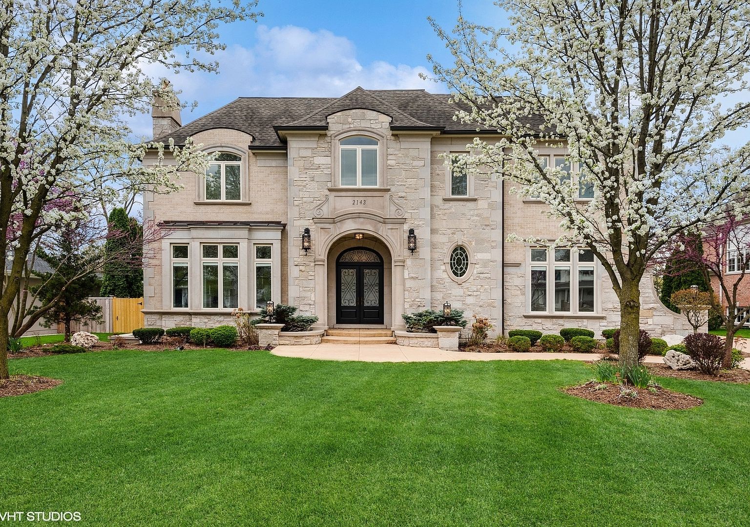 2143 Woodlawn Rd, Northbrook, IL 60062 Zillow