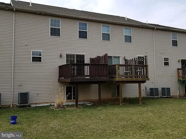 6395 Creekbend Dr — Photo 15