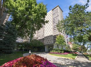 3950 N Lake Shore Dr APT 1100A, Chicago, IL 60613