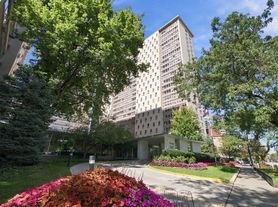 3950 N Lake Shore Dr