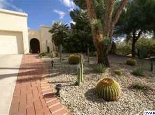 900 W Camino Guarina, Green Valley, AZ 85614