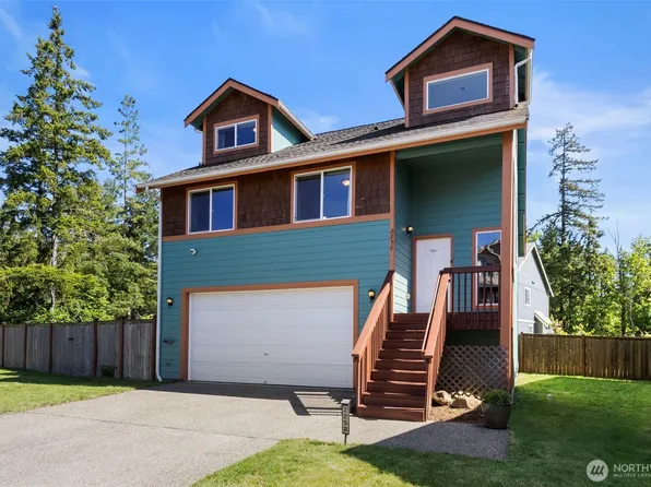 2258 SE Upchurch Way, Port Orchard, WA 98366