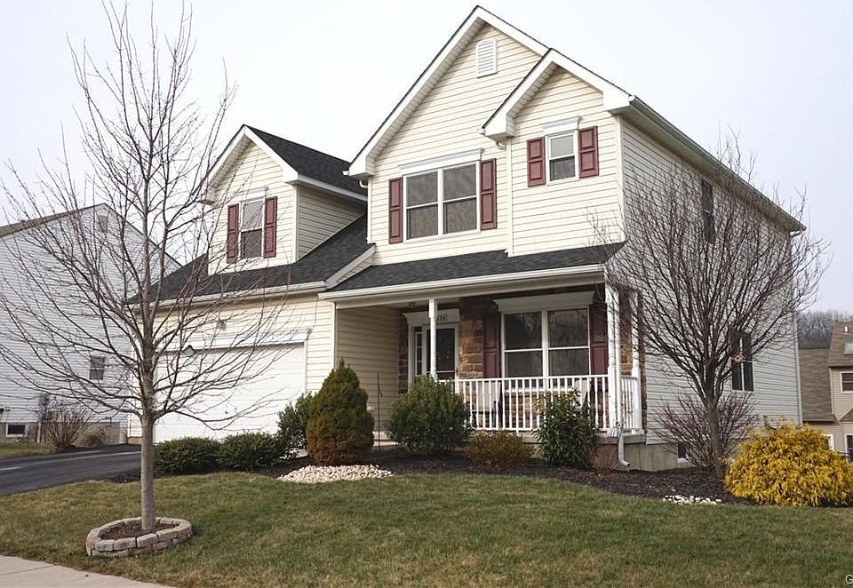 1st image of 2124 Eagles Landing Dr