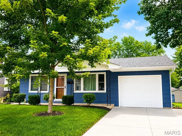 712 Stafford St, Washington, MO 63090