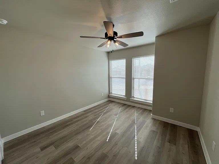 3611 Urbana Pl — Photo 18