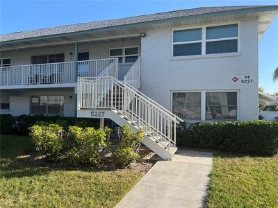 5227 81st Ln N APT 11, Saint Petersburg, FL, 33709