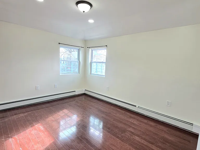 140-30 160th St #2 — Photo 11