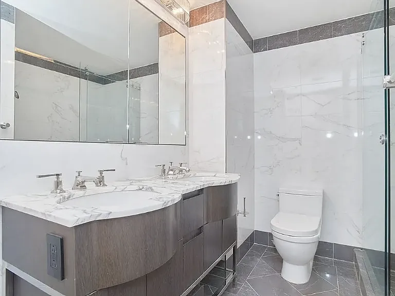 21 W 86th St #PHE — Photo 10