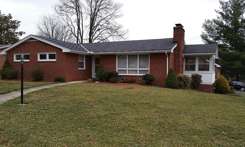 1st image of 12901 Cathedral Ave