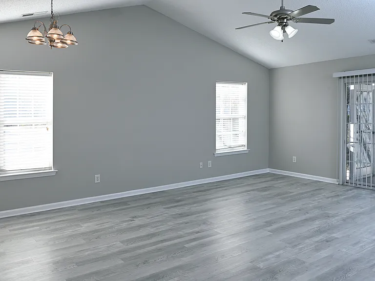 8256 Tartan Ln — Photo 11