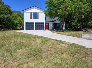 3963 Summit Ridge Dr, Corinth, TX 76210