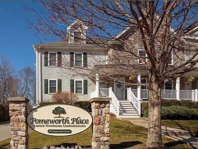 10 Pomeworth St Unit A, Stoneham, MA, 02180
