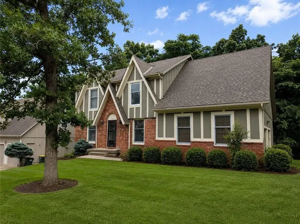 14511 W 69th St, Shawnee, KS 66216