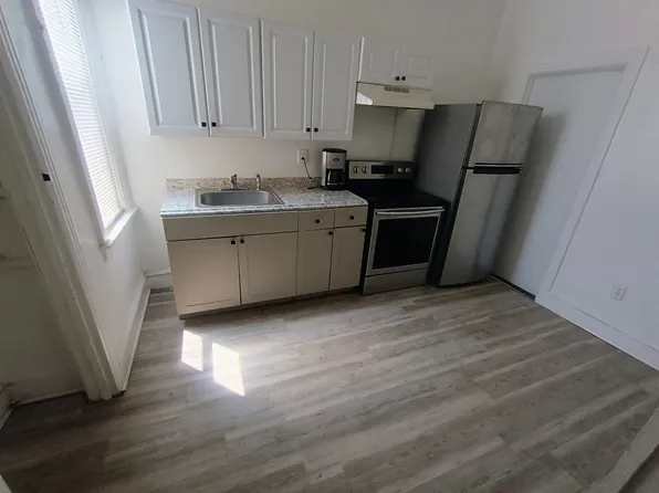 2338 W Hagert St Floor 2, Philadelphia, PA 19132