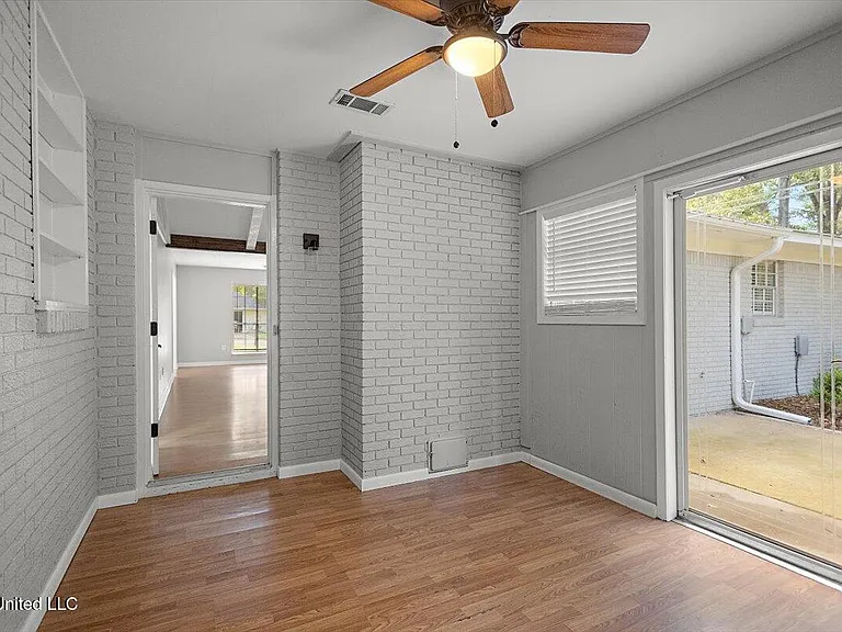 36 Pebble Hill Dr — Photo 21
