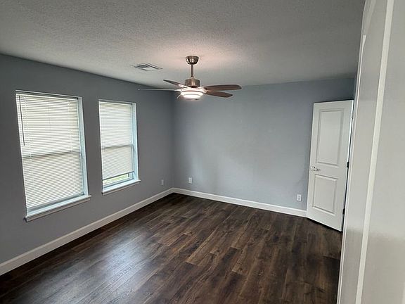 3rd image of 1801 S Missouri Ave