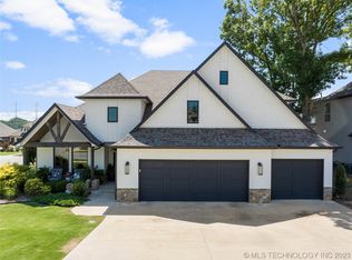 2618 E 137th St S, Bixby, OK 74008