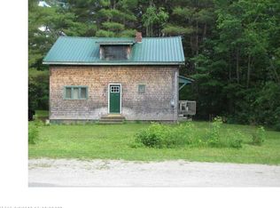 4 Town Farm Rd, Monmouth, ME 04259