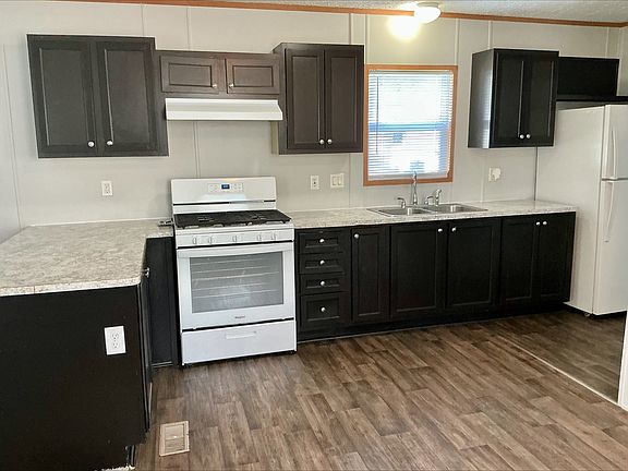 2nd image of 24150 Veterans Rd #6