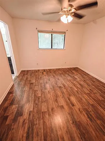 629 Joseph Street - 1 — Photo 3