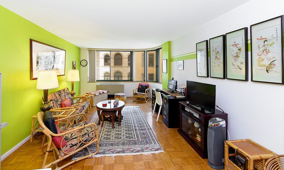 1st image of 295 Greenwich Street