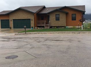 2341 Camaro Cir, Sturgis, SD 57785
