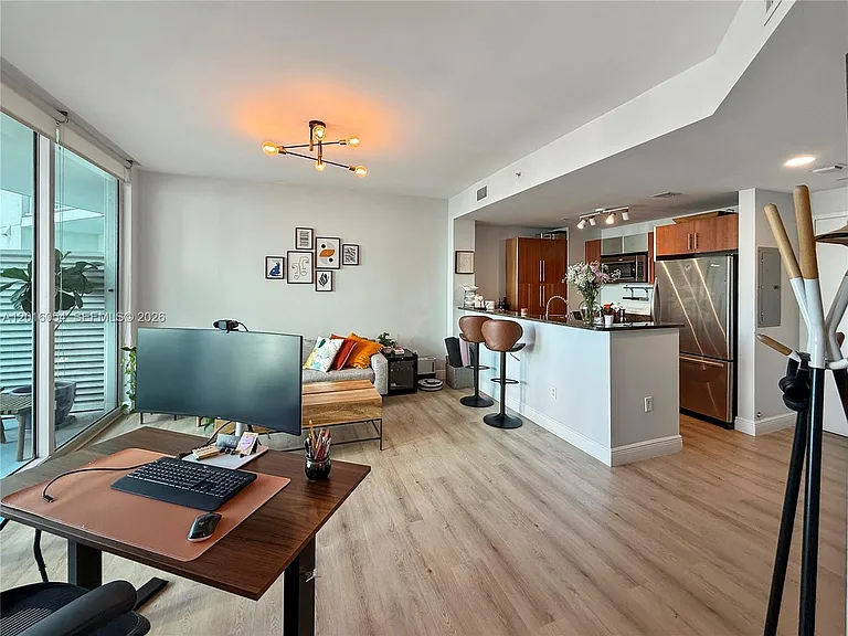 300 S Biscayne Blvd #T-1705 — Photo 7