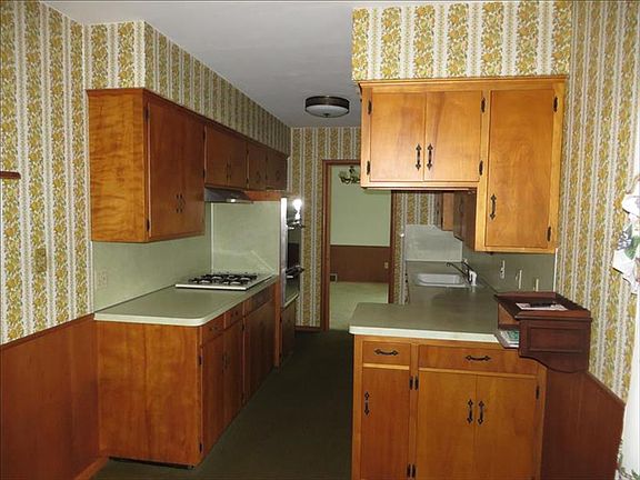 Kitchen 21x8