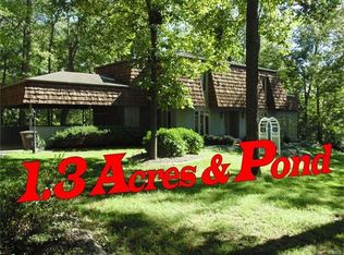 150 Hackberry Ln, Highland, IL 62249