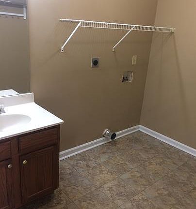 5th image of 1037 Merrick Dr #A
