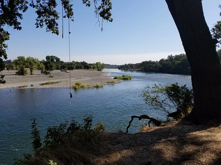 Walking distance to the American River