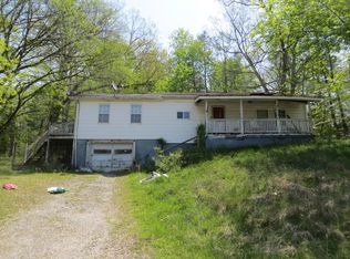5222 1/2 Rocky Fork Rd, Charleston, WV 25313