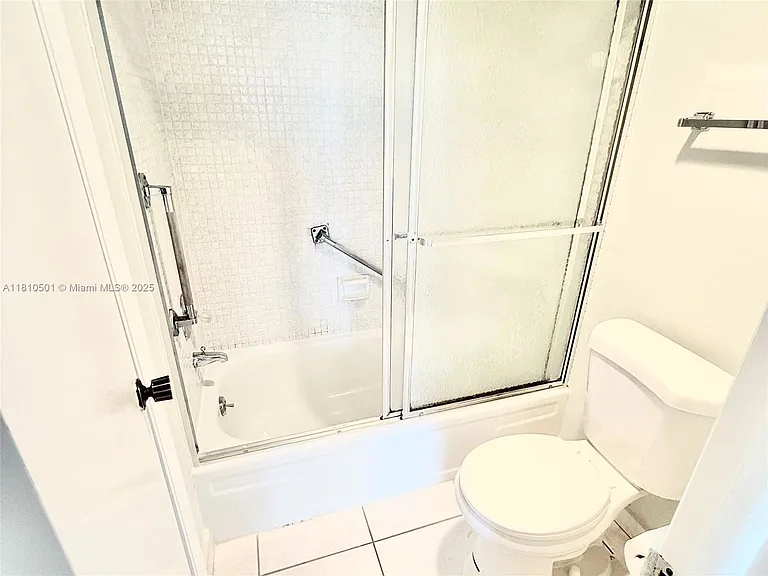 1300 Saint Charles Pl #706 — Photo 14