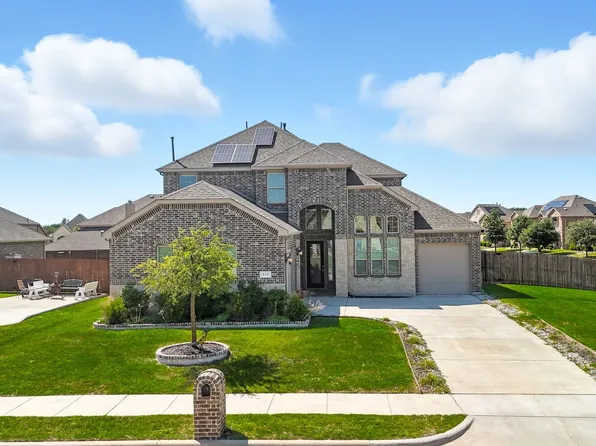 717 Whippoorwill Dr, Midlothian, TX 76065