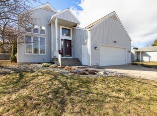 796 S Meadow Ct, Holland, MI 49423
