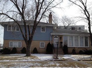9031 National Ave, Morton Grove, IL