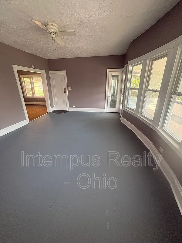 2 bed, 1.0 bath, 1200 sqft, $747 — Photo 4