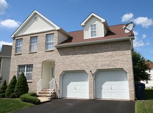 5 Vaccaro Rd, Lawrence Township, NJ 08648