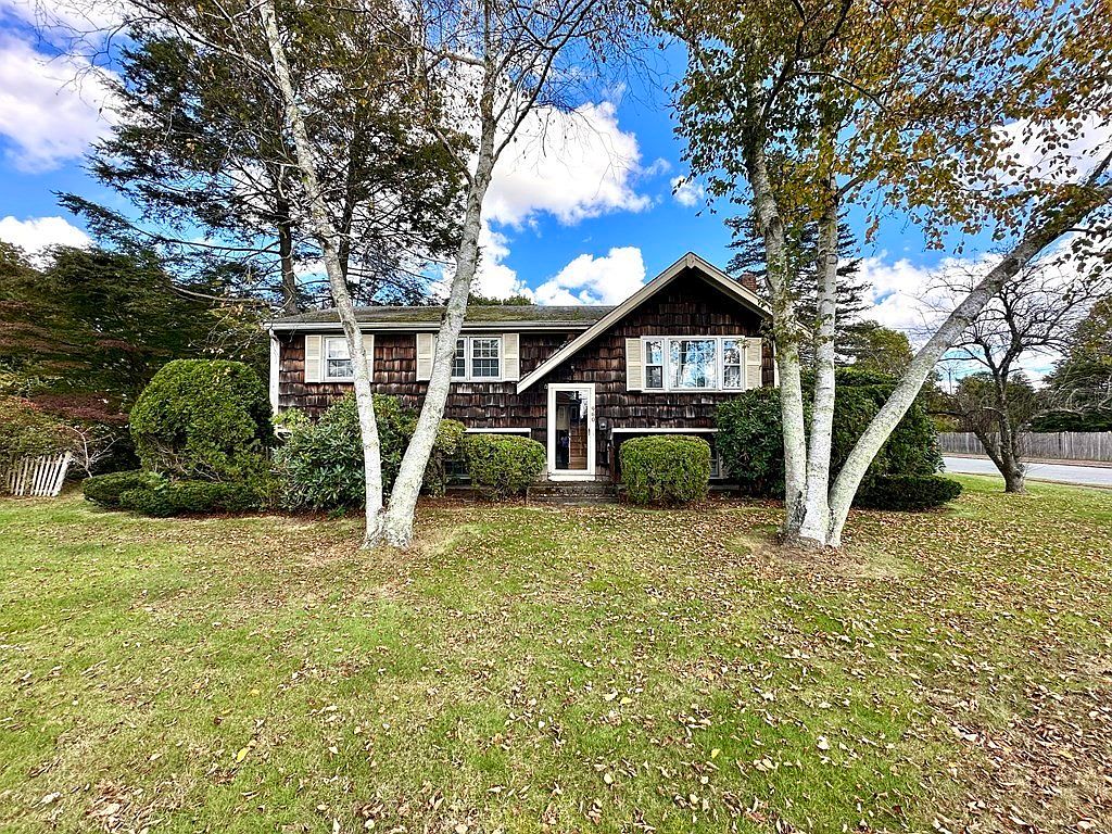 960 Plymouth St, Abington, MA 02351 Zillow