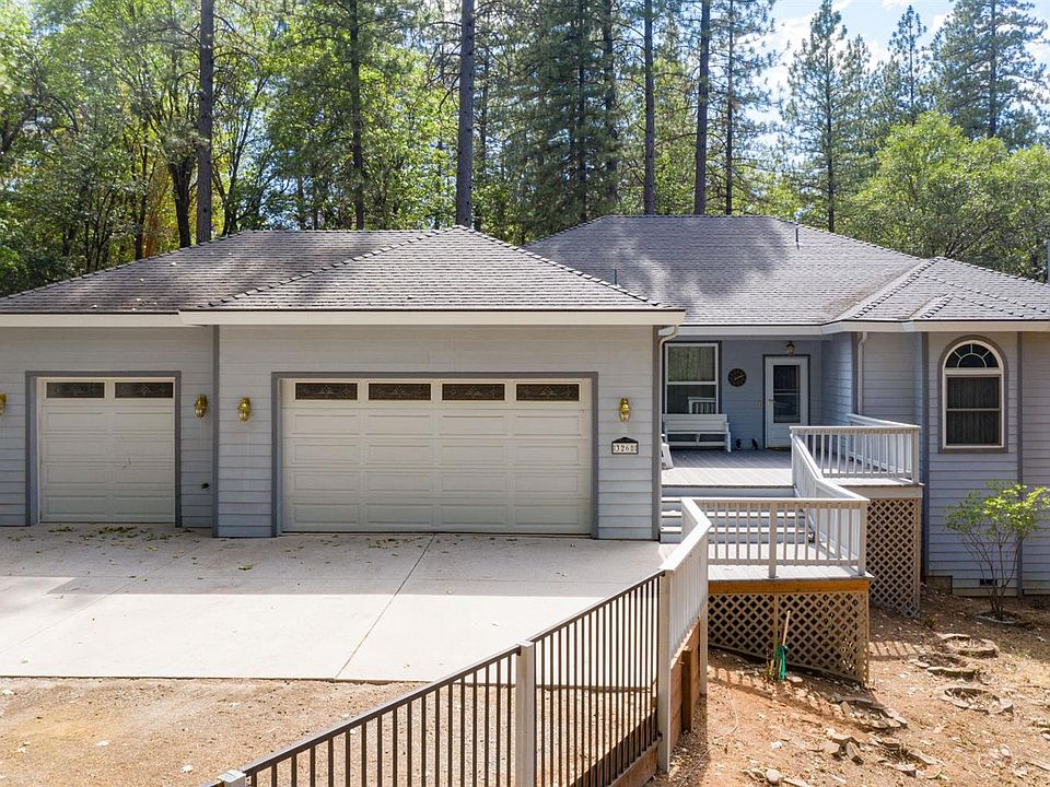 1st image of 3268 Lupine Ln