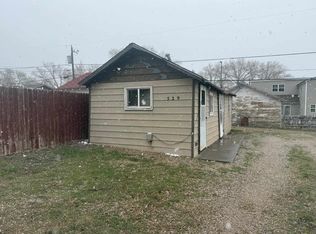 529 13th St, Rawlins, WY 82301