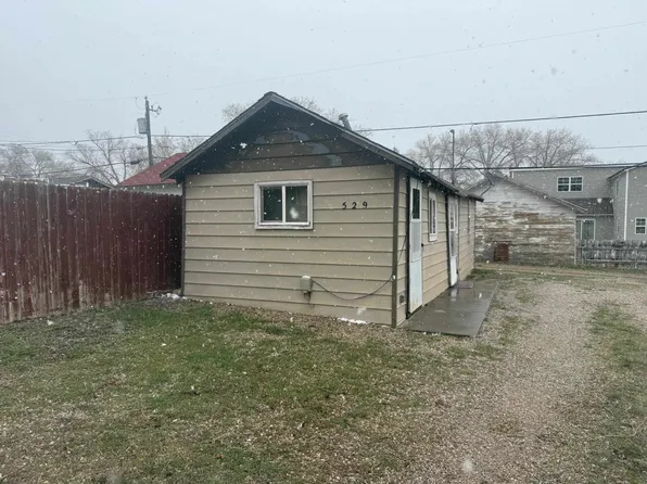 529 13th St, Rawlins, WY 82301