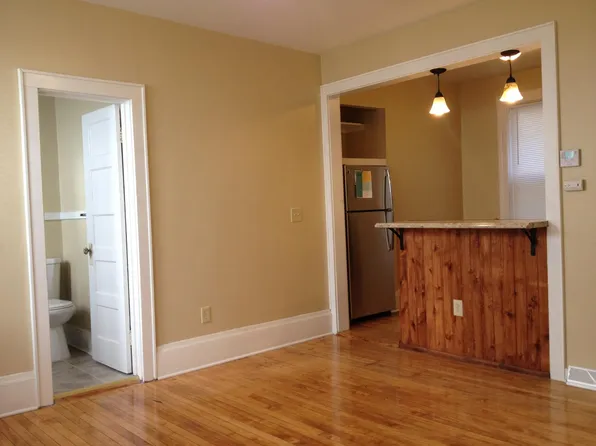 341 E Lincoln Ave, Milwaukee, WI 53207