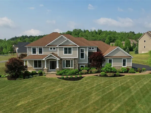6214 Longfellow Ln, Jamesville, NY 13078