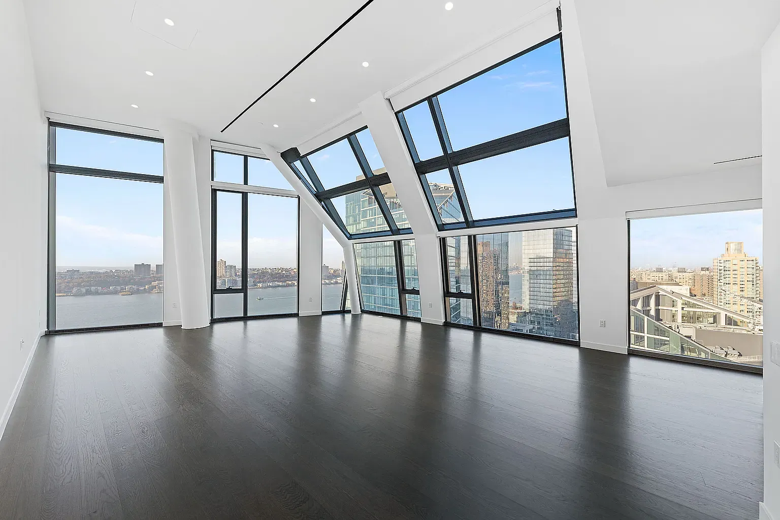 645 West 59th Street — Photo 3