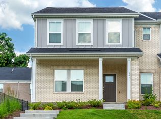 204 Douglas Bend Rd #201, Gallatin, TN 37066